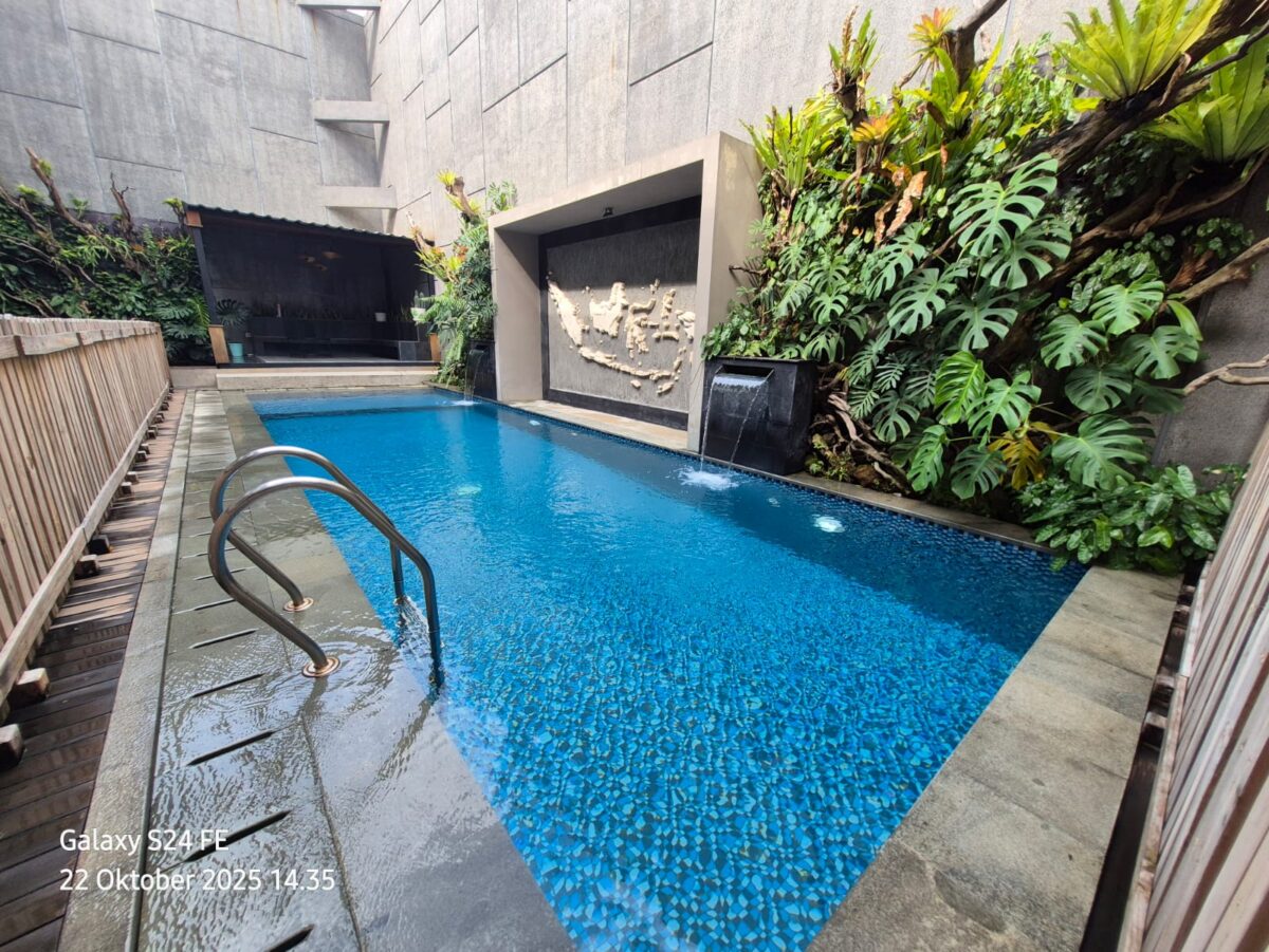 Jasa Perawatan Kolam Renang Karawaci