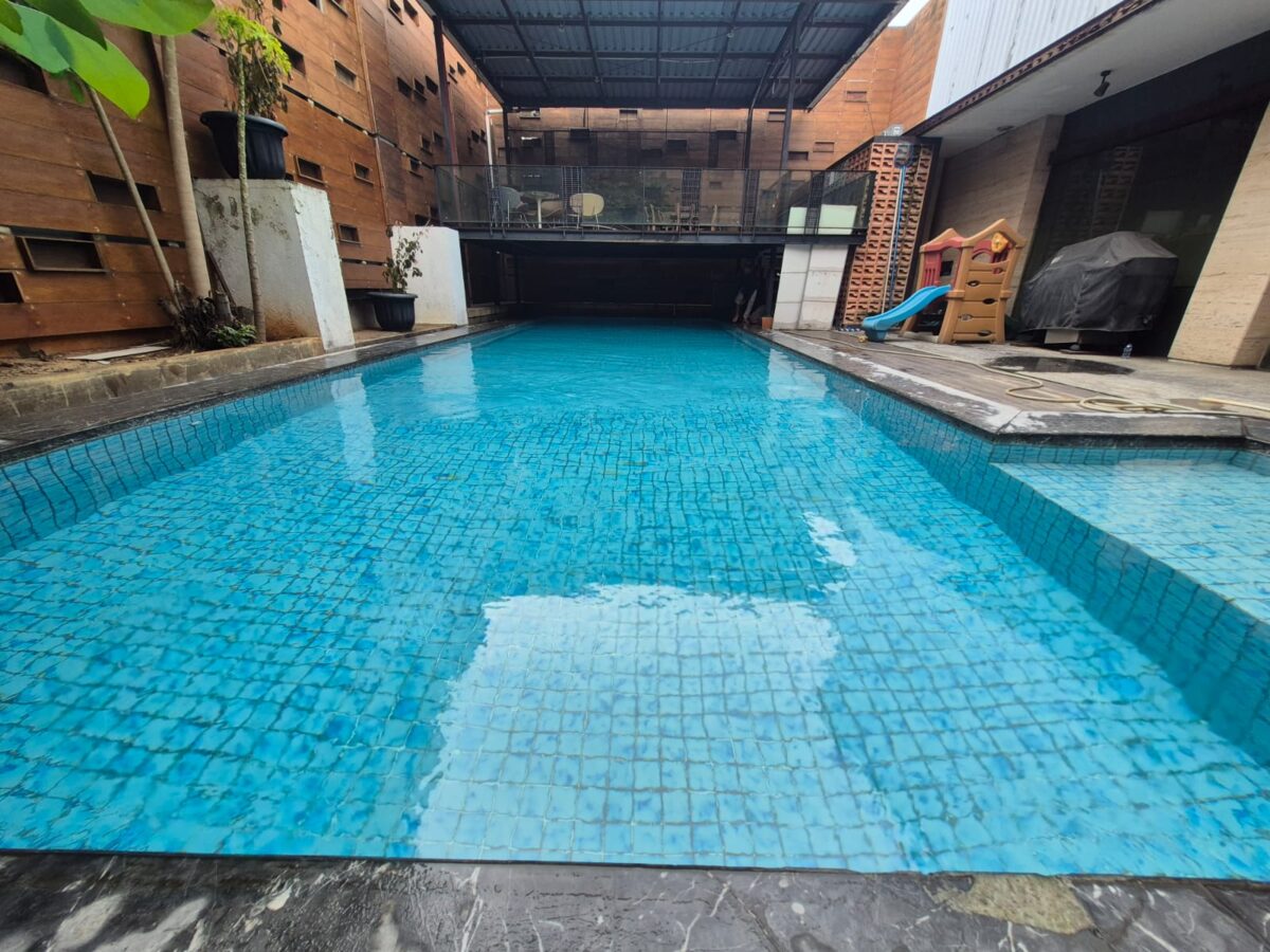Jasa Perawatan Kolam Renang Manggarai