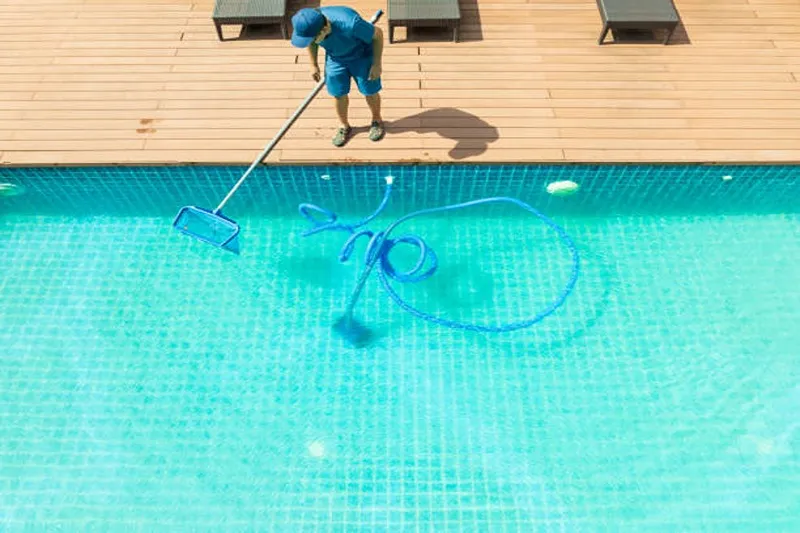 Panduan Lengkap Perawatan Kolam Renang panduan-lengkap-cara-perawatan-kolam-renang-agar-air-jernih
